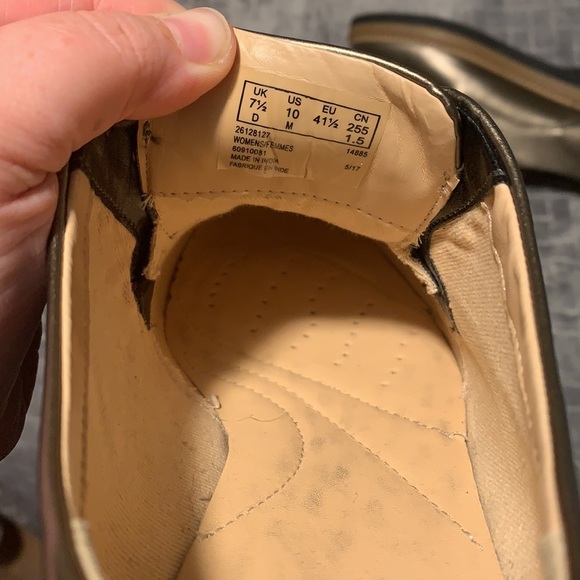 Clarks Copper Loafers 🤩BRAND NEW🤩 - Picture 4 of 6
